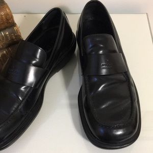 Gucci Black Leather Loafers Size 8 1/2